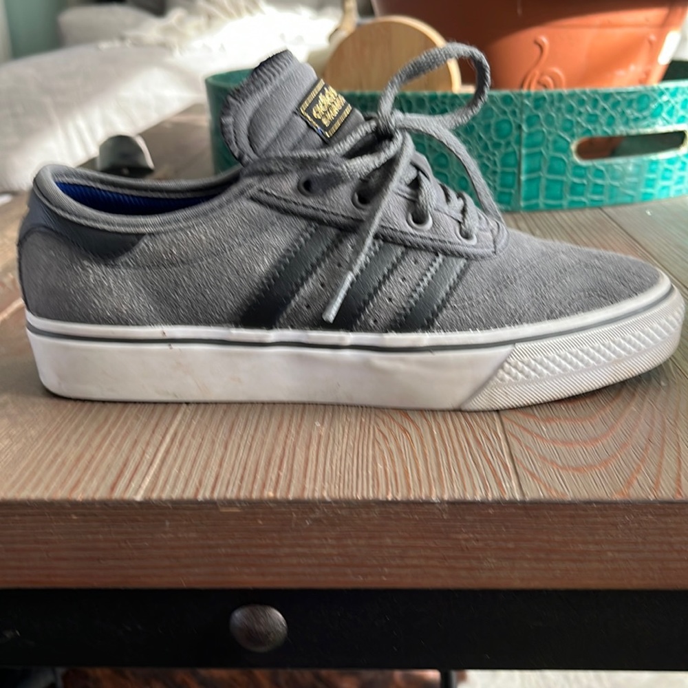Adidas skateboard sneaker